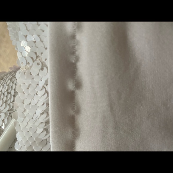 White sequins long sleeve party dress - Picture 8 of 12